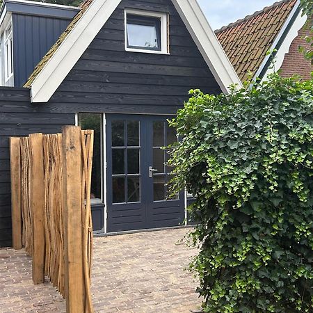 Westerhuysje Uitgeest Buitenkant foto
